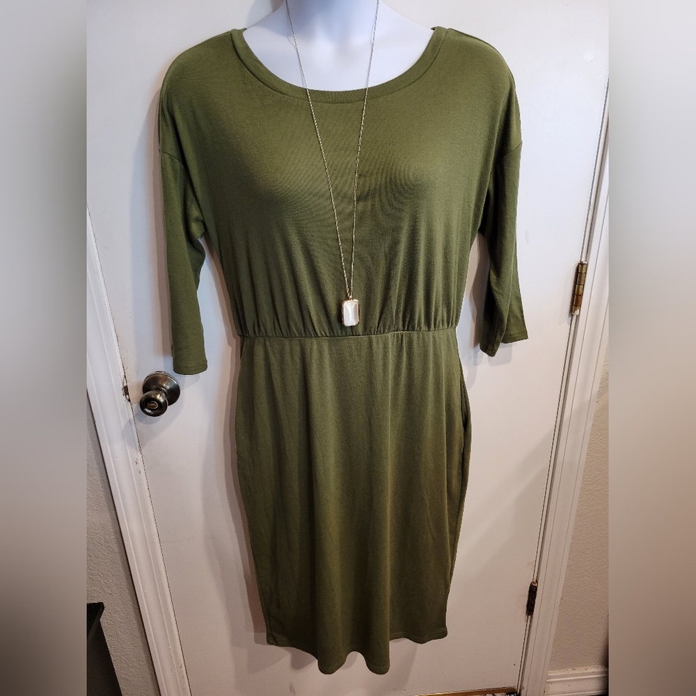 NWT MOYABO XL Green Dress